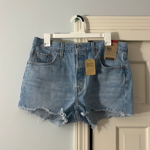 Levi’s 501 jean shorts - Picture 1 of 2